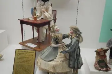 Gallery image