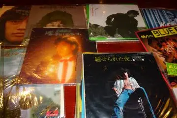 <p>Typical of Kyoto, There is also Julie posted everywhere.</p>