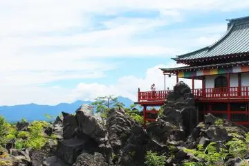<p>You can enjoy the excellent view from the temple &nbsp;</p>