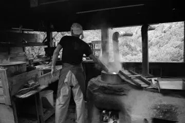 <p>Food prepared in the earthen stove</p>