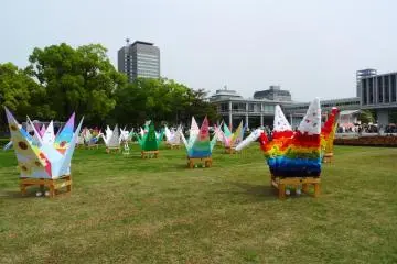 Big paper cranes