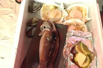 <p>바베큐 세트, 직접 화로에 구워드실 수 있습니다.</p>