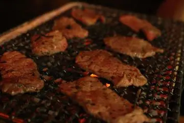 <p>Cooking up some beef with barbecue sauce for the final dish</p>