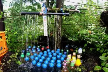 <p>These cooling drinks outside the souvenir shops have their own waterfall!</p>