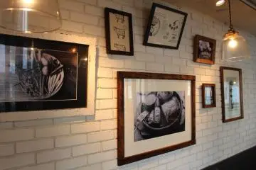 <p>Interior</p>