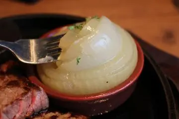 <p>Onion</p>