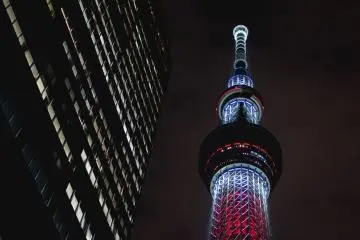 <p>Looking up at the Tokyo Skytree by night</p>