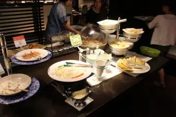 Otra parte de la barra de ensaladas