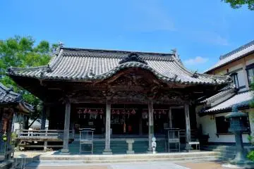 <p>อาคารหลัก</p>