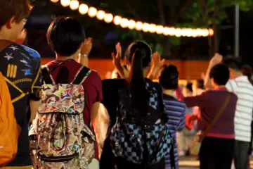 Many tourists also took part on this festival.