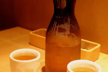 <p>They served us refreshing corn tea. It tasted like barley tea.</p>
