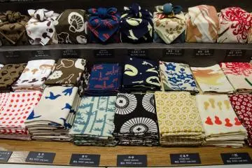 <p>Cocok Untuk Buah Tangan dari Jepang</p>