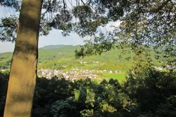 <p>Looking west into Asuka-mura</p>