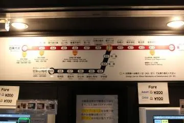 사가노 역에서. 노선도