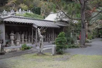 The main temple hall
