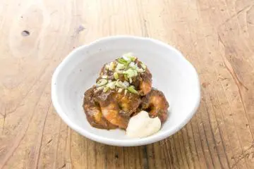 Spicy stir-fried prawns