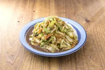 Curry with stir-fried vegetables