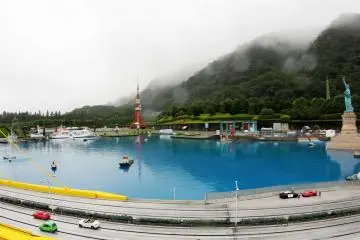 건물의 면적이 매우 가까워서 도쿄 타워, 도쿄 스카이 트리 및 자유의 여신상을 동시에 볼 수 있습니다.