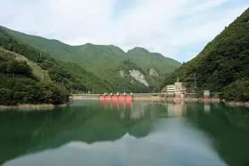 <p>Osako Dam and its reservoir</p>