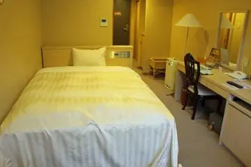 <p>A western style single room on the 5th floor</p>