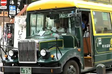 <p>Tourist bus</p>