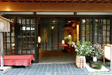 <p>Another charming old-fashioned entrance</p>