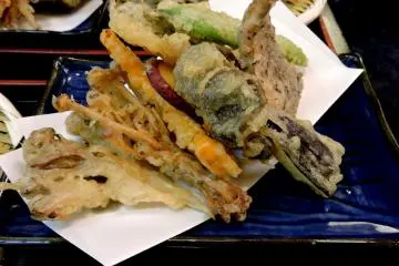 <p>Les meilleurs tempura que j'ai d&eacute;gust&eacute;</p>