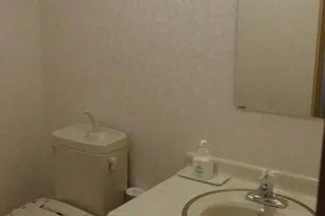 There is a sink and toilet in the room, and the baths are shared on the first floor.&nbsp;
