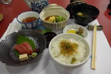 Dinner is a elaborate spread, this picture does not show the full number of dishes.&nbsp;