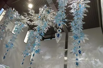 <p>This is the piece on display just inside the station entrance</p>