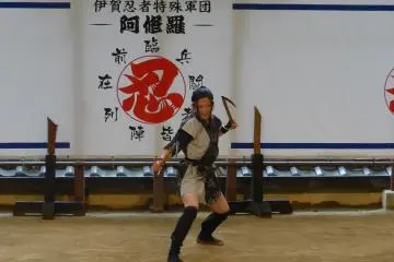 Stop by Uenoshi Station in Iga to watch ninjas in action!