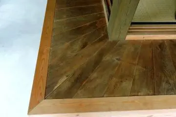 <p>Ancient carpentry on one corner of the verandah....</p>