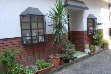 Gallery image