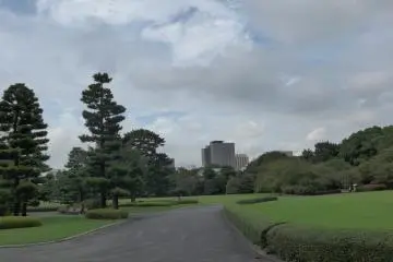 Learn something new as you stroll through these quiet gardens.