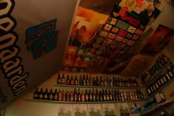 Post wall