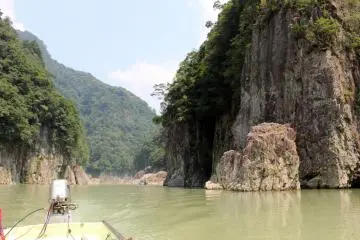 <p>Looking back upstream</p>