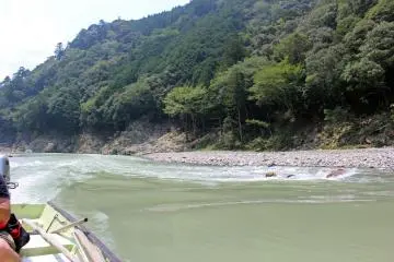 <p>Looking back at the rapid</p>