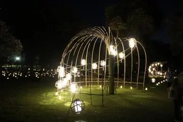 <p>Bamboo lantern sculptures on the Asajigawara Kaijo Area south of the National Museum</p>