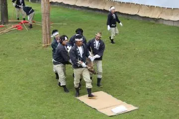 The captured deer is carried to this tatami mat and laid down for the antler cutting
