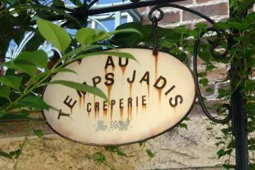 Crepes at Au Temps Jadis