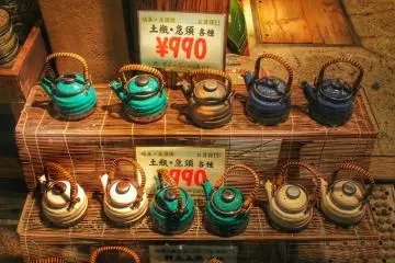 <p>Teapots for less than&nbsp;&yen;1000!</p>