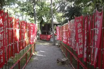 <p>Banners line the way</p>