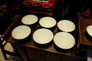 <p>Chinese pottery</p>