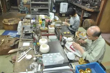 Traditional Gold and Silverware