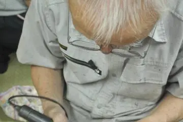 <p>Polishing is executed both with hand tools and machines</p>