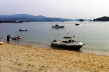 Kamoike Beach