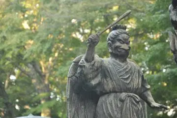 <p>Deities guarding the dead</p>