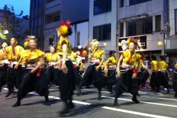 The Japanese tarantella