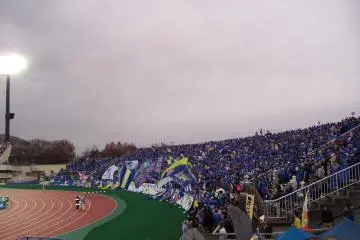 Shot of the crowd - 3