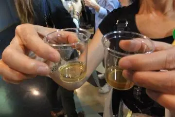 <p>On the left is the first press malt and on the right the second press malt</p>